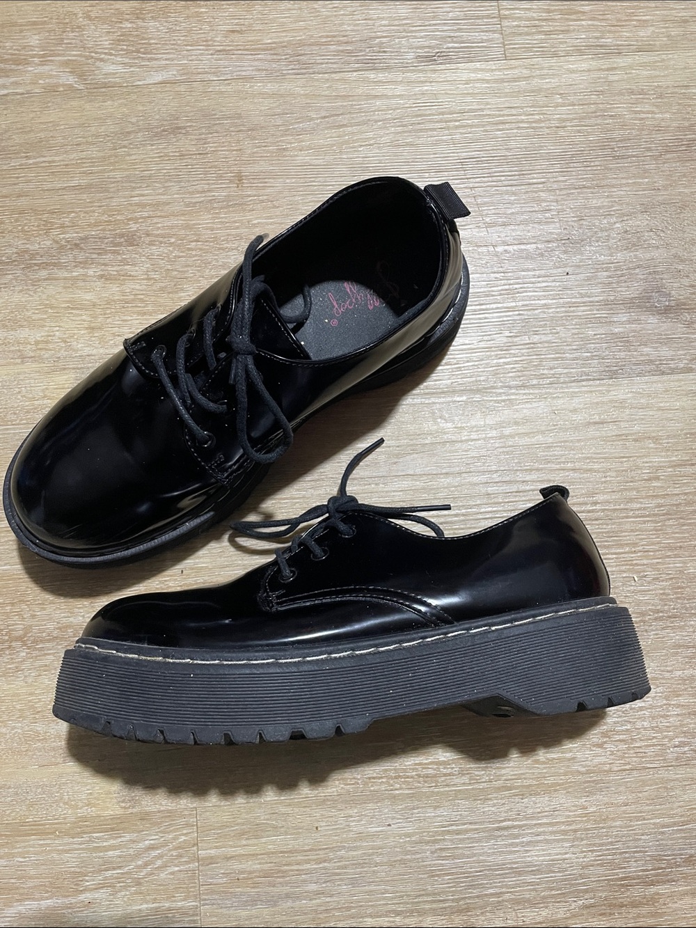 Black Patent Platform Lace-Up Shoes Size 9.5